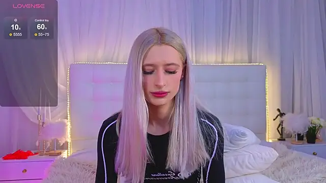 Monica_Leen Live XXX-chat