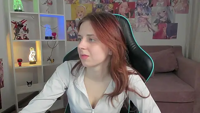 FreyaVey: онлайн-секс-чат