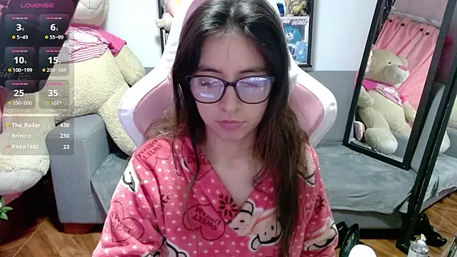 Maggie_Fox3: онлайн-секс-чат