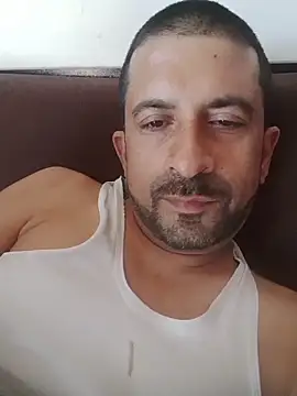 XxX_KING30: διαδικτυακό σόου στην κάμερα