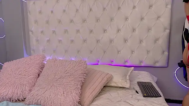 Онлайн чат XXX giselle_rossii