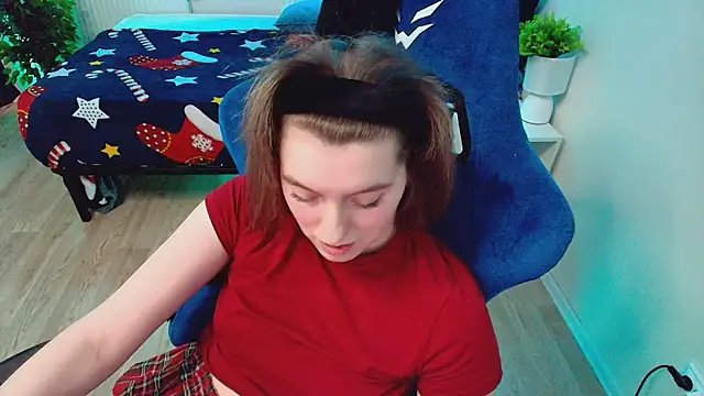 CranberryHot Adlı Modelin Canlı XXX Sohbeti