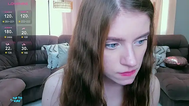 Erica_Kiss Live XXX-Chat