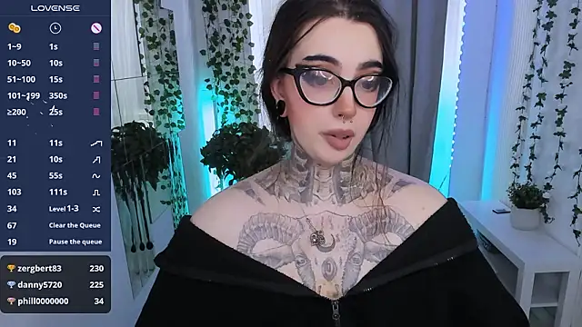 Dixi_Pixi_'s Live XXX Chat