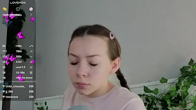 BlushinBloom Live XXX Chat