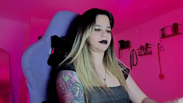 AshGraven: απευθείας συνομιλία ΧΧΧ