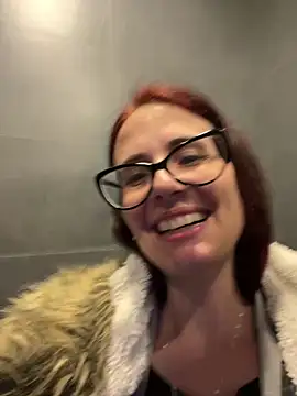 دردشة NataKitten الجنسية المباشرة