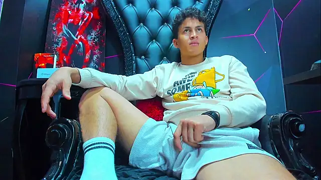 Ethan_Waalker Chat XXX in diretta