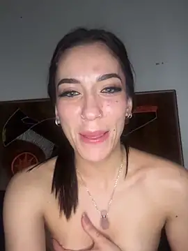 MamiSoft420 – Live XXX-chat