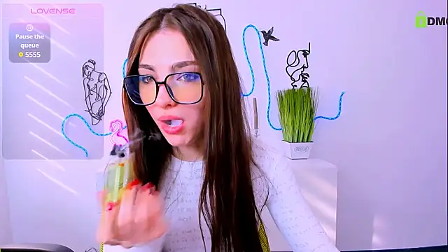 XXX chat uživo modela rachel__hot