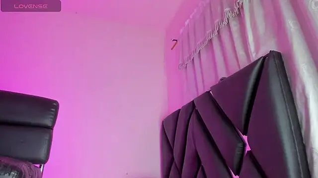 stephany_doll_ Obrolan Langsung XXX