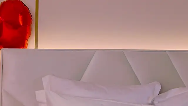 Živý XXX chat MiaMarlow