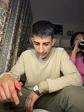 Ebano2006 Chat XXX in diretta