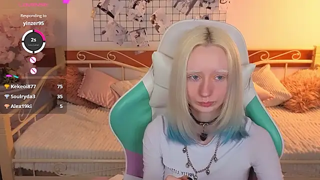 Chat XXX en directo de Katia_Kim