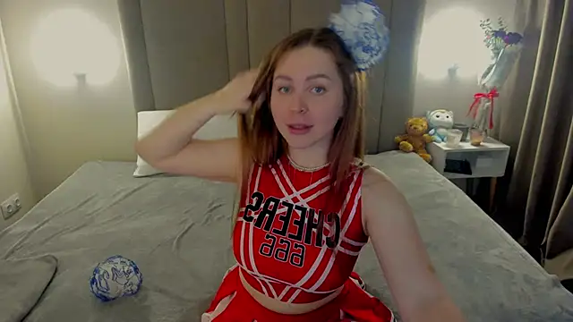 MikaBloom Live XXX-chat