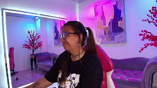 Amber__rouge Live XXX-chat