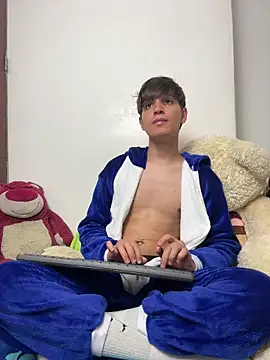 Naim_TheKing – Live XXX-chat