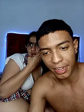 Nucita_hot69n Live XXX chat