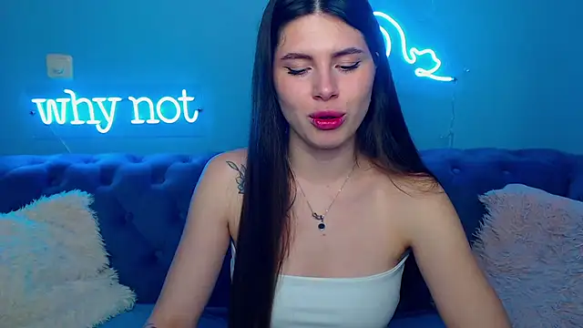 ViollinaLoveのライブXXXチャット