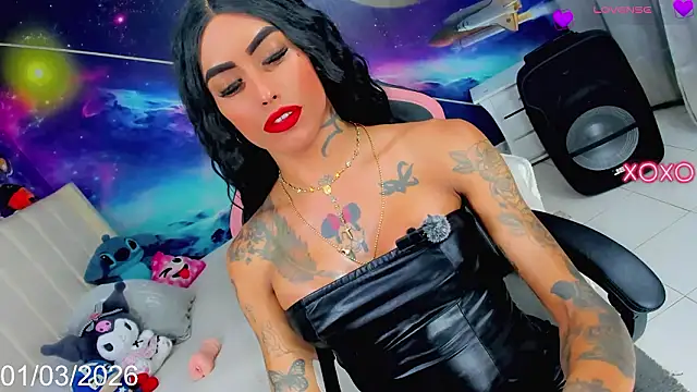 Nella_Dolls 现场XXX聊天