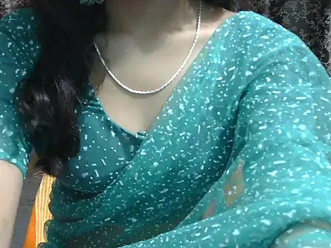 Chat +18 de Adorable_Ayesha ao vivo