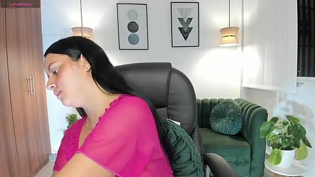 Chat XXX en directo de Natasha_Kiim_