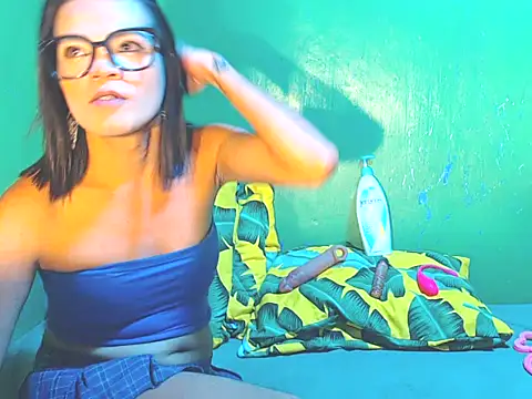 DirtyFistingBarbie 라이브 XXX 채팅