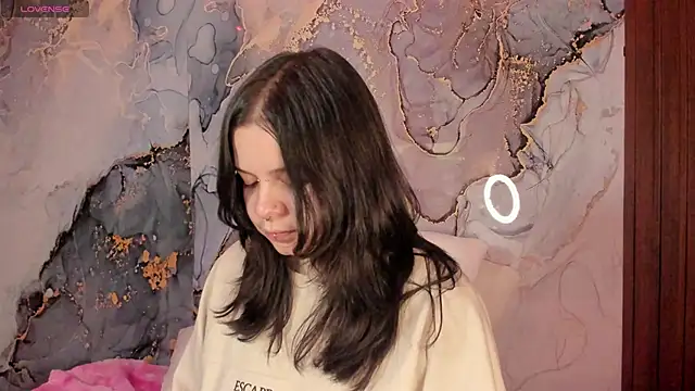 Mey_moon Adlı Modelin Canlı XXX Sohbeti