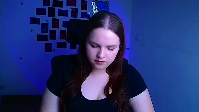 Kitty_Mia_Kitty: онлайн-секс-чат