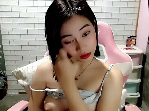 Rainea149 Show Webcam