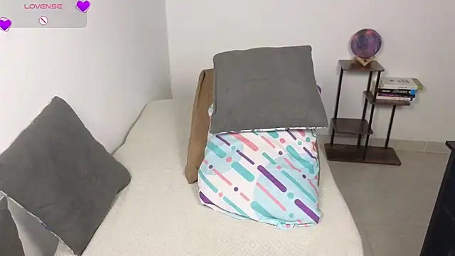 blue__moon_ live XXX chat