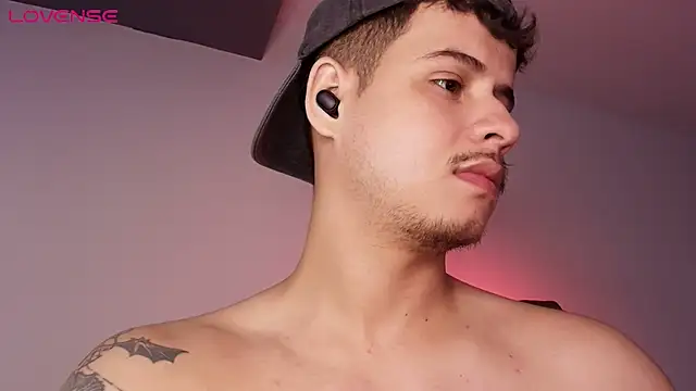 دردشة BjornSteel الجنسية المباشرة