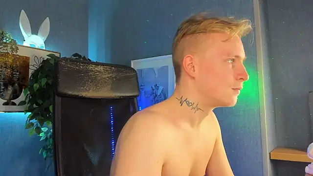 AlexxSweet 现场XXX聊天