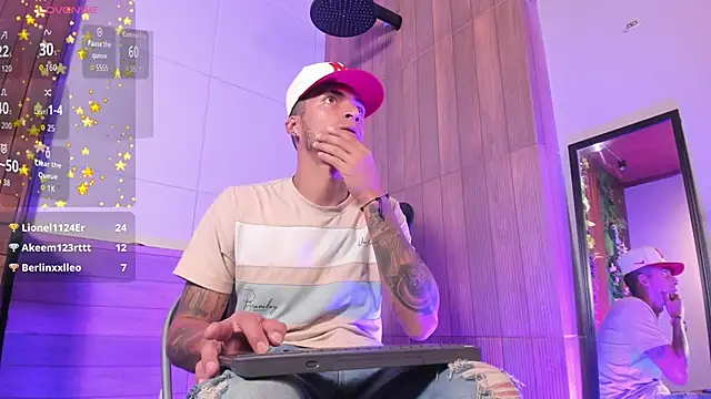 DrakeNeumannのライブXXXチャット