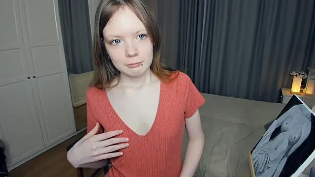 LavenderMitten Adlı Modelin Canlı XXX Sohbeti