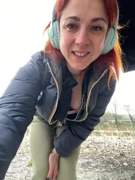 Nikky_Divine Adlı Modelin Canlı XXX Sohbeti