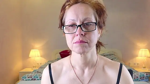 Živý XXX chat LioraWeiss