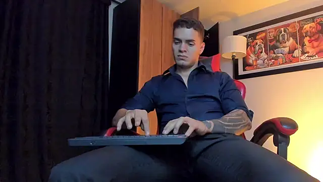 Chat XXX Live ALPHA_DOMINUS_