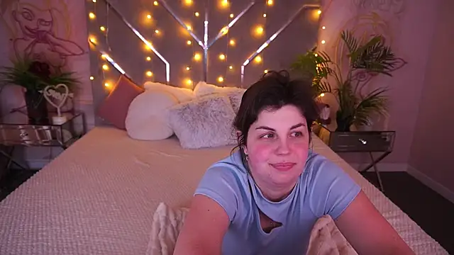 MirandaWong's Live XXX Chat