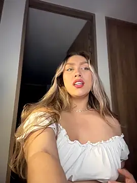 Im_sophiie's Webcam Show