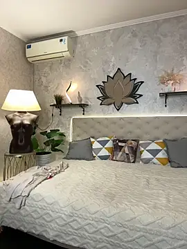 StripBianka – Naživo XXX chat