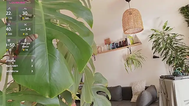 Sissy_LiaXXX's Webcam Show