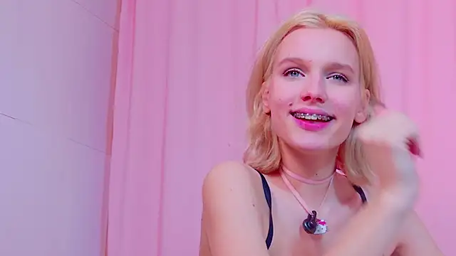 Онлайн чат XXX MeowthLilu