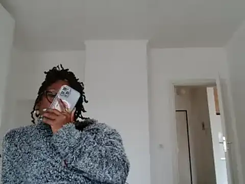 MasterIndigon Live XXX chat