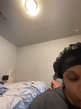 Exotic_Queen_ 现场XXX聊天