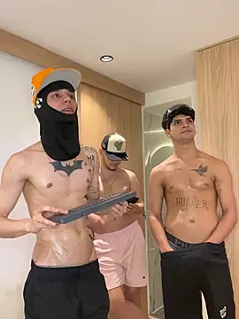 TheBatMansion: απευθείας συνομιλία ΧΧΧ