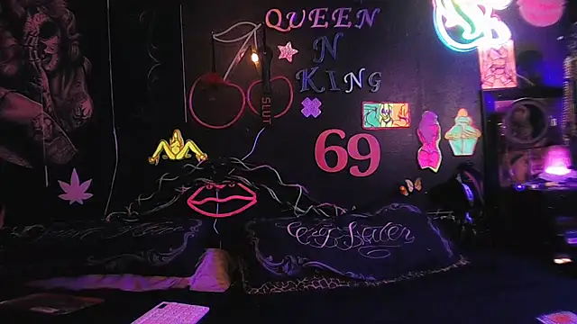 DaddyAndSplashQueen's Webcam Show