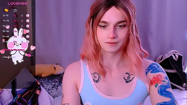 Alice_Hells élő XXX-chatje