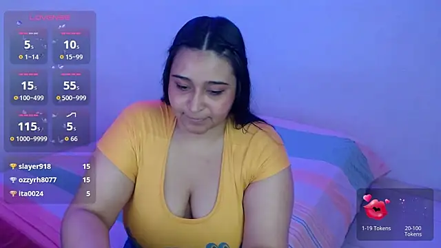 Chat +18 de Alyson_17 ao vivo