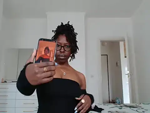 Chatroom XXX en direct de MasterIndigo